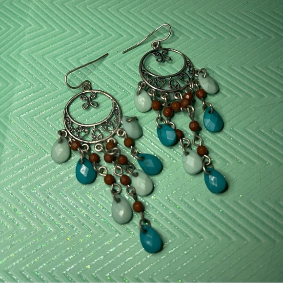 New Sterling Silver Blue Green Red Beaded Boho Handmade Floral Chandler Earrings - Picture 7 of 9